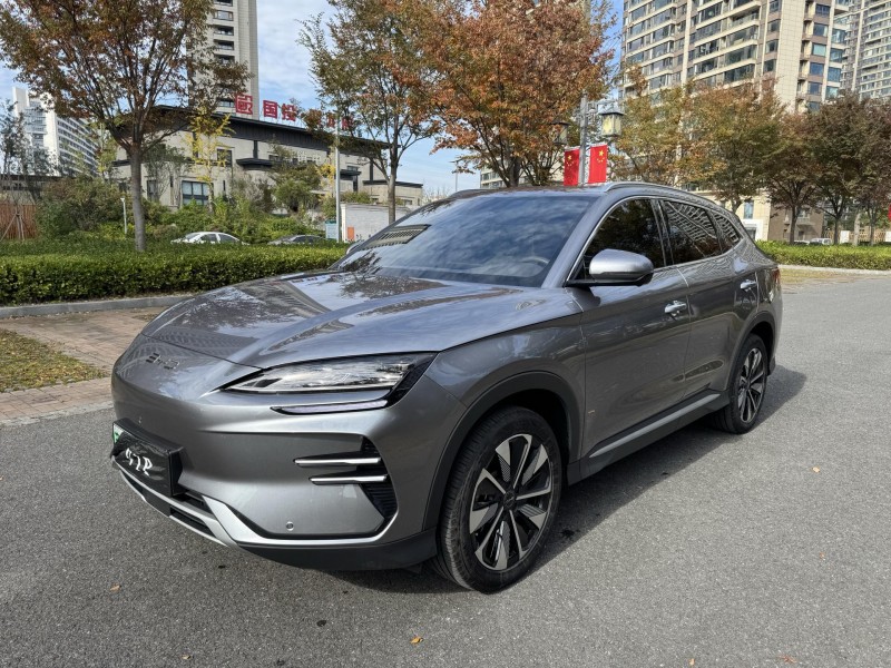 盐城25年比亚迪宋3