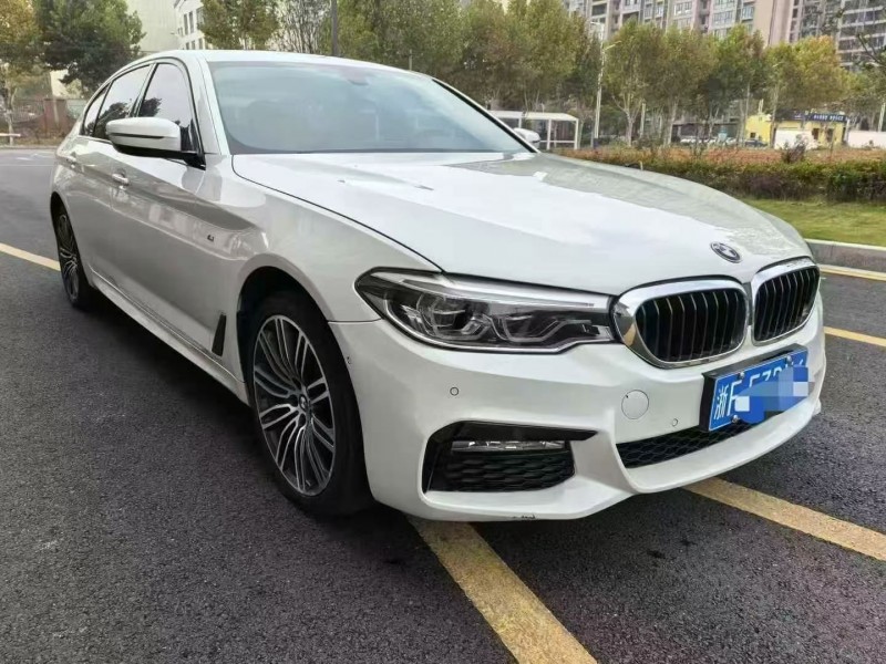 九江18年宝马5系3