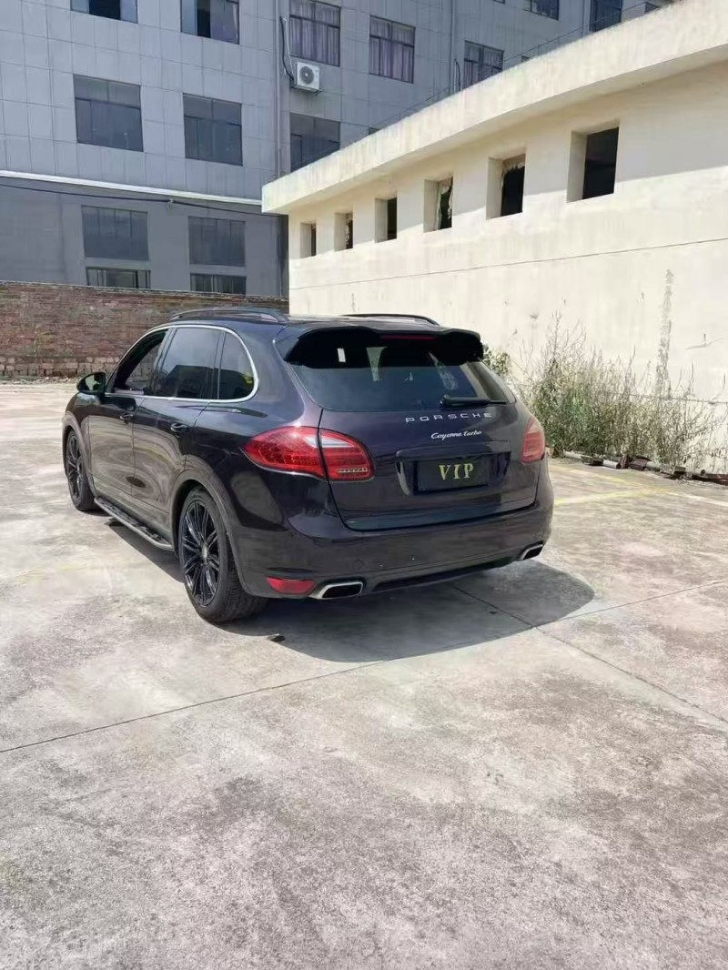 景德镇11年保时捷卡宴7