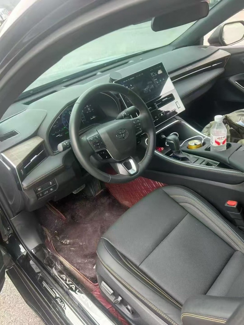 绍兴25年丰田亚洲龙6