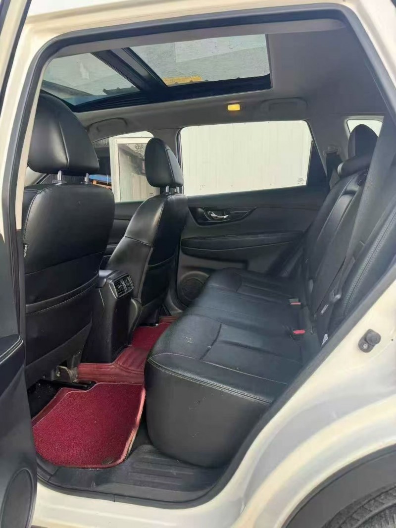 烟台20年日产奇骏3