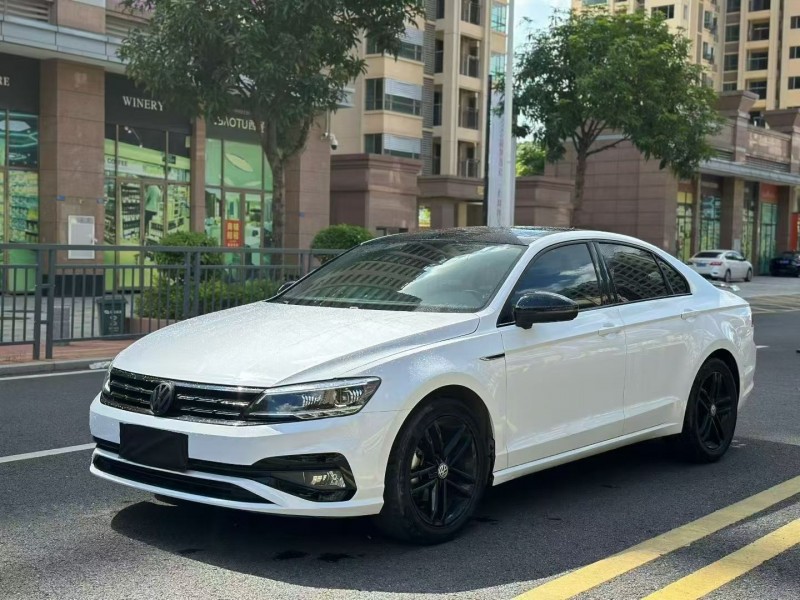 东莞22年大众凌渡3