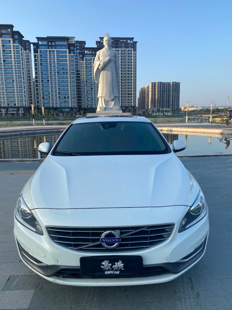 菏泽17年沃尔沃S60L1