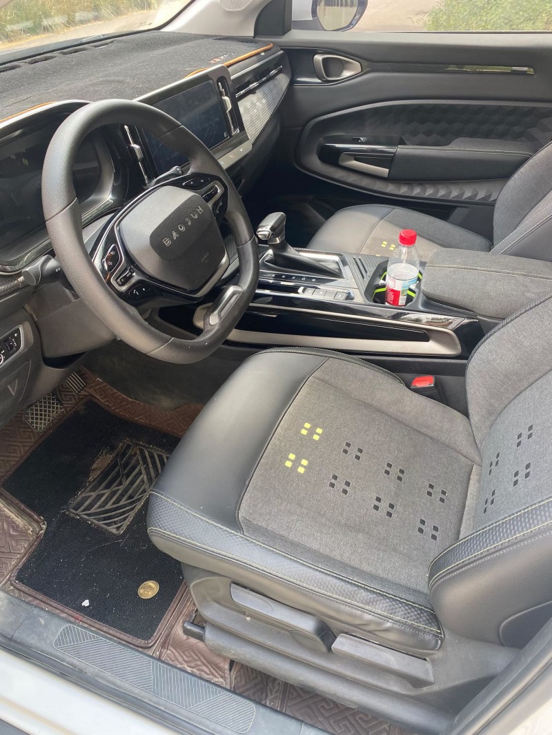 菏泽19年宝骏rm57