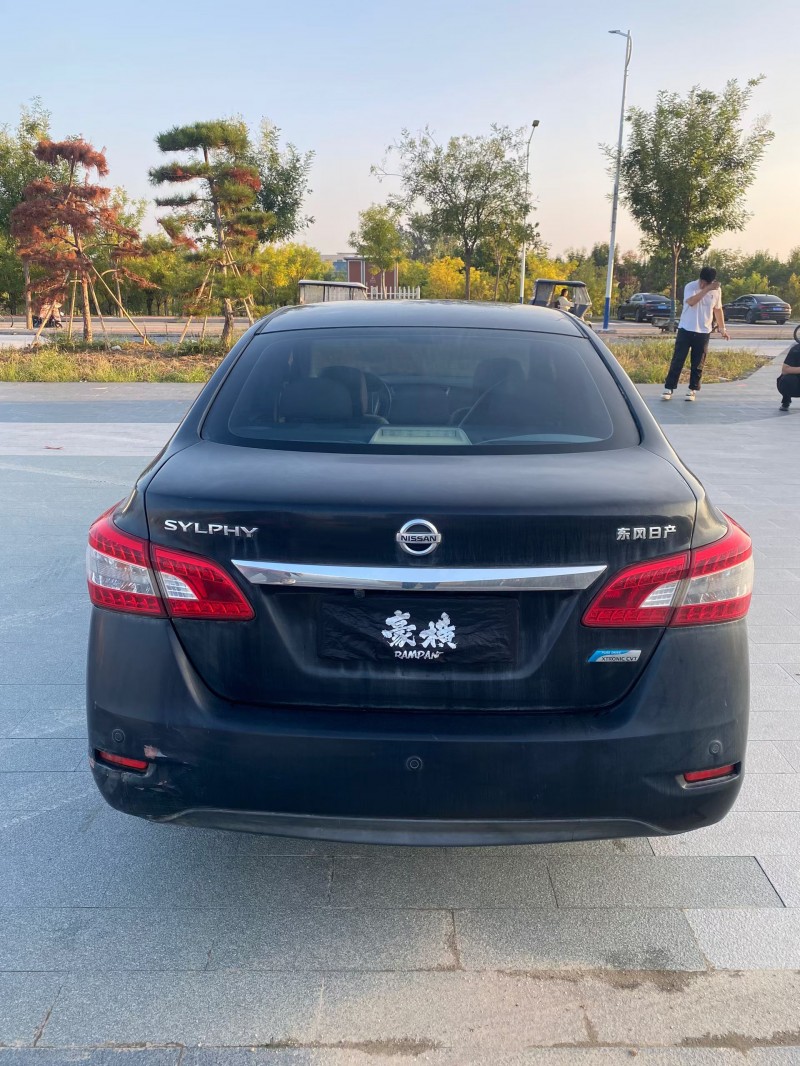 菏泽14年日产轩逸9