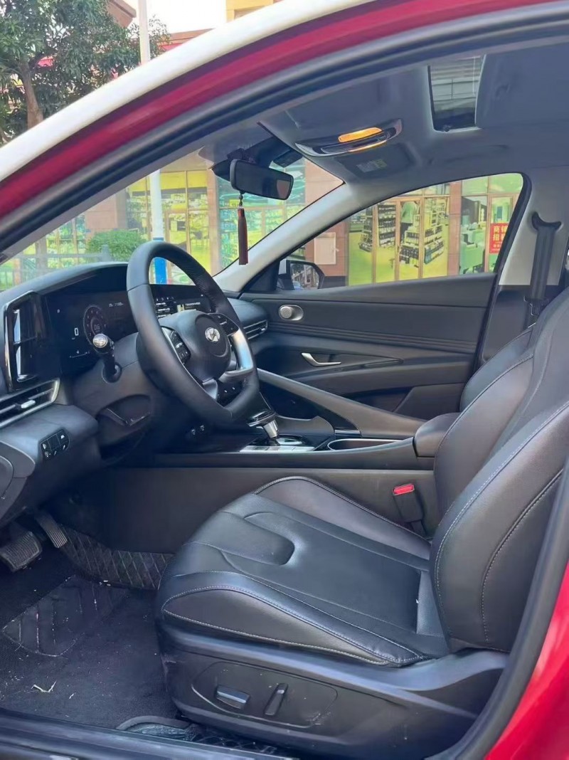 东莞23年现代伊兰特4