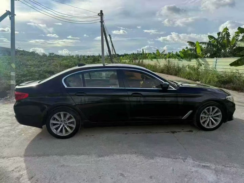 佛山18年宝马5系8