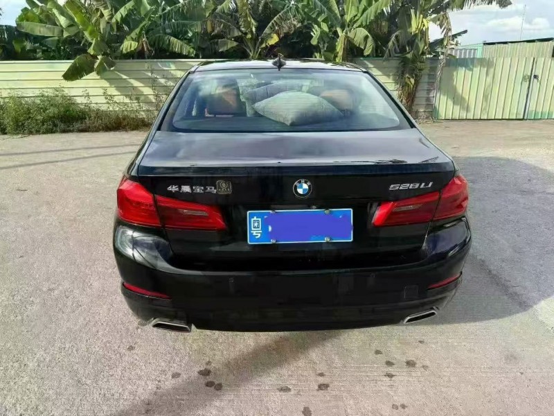 佛山18年宝马5系9