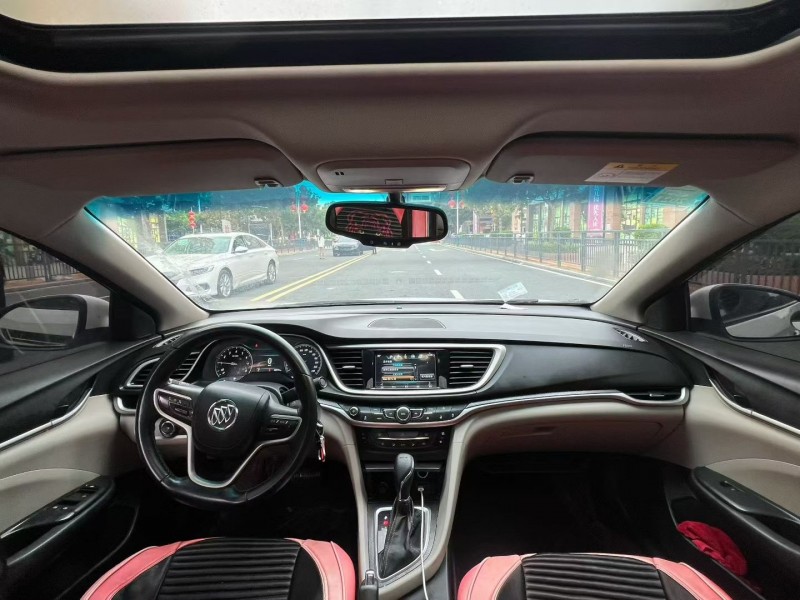 东莞19年别克英朗5