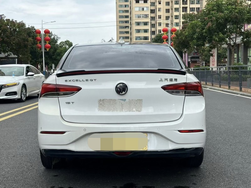 东莞19年别克英朗9