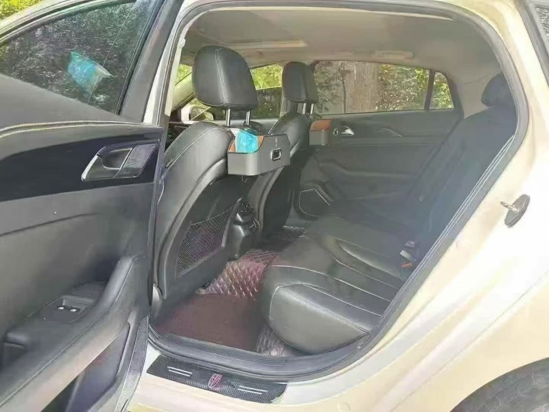 蚌埠19年红旗H55