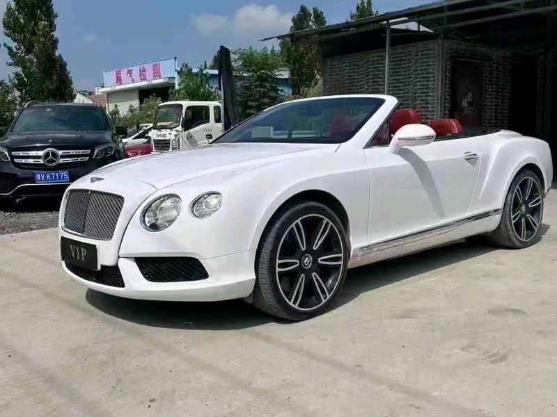 济宁14年宾利欧陆2