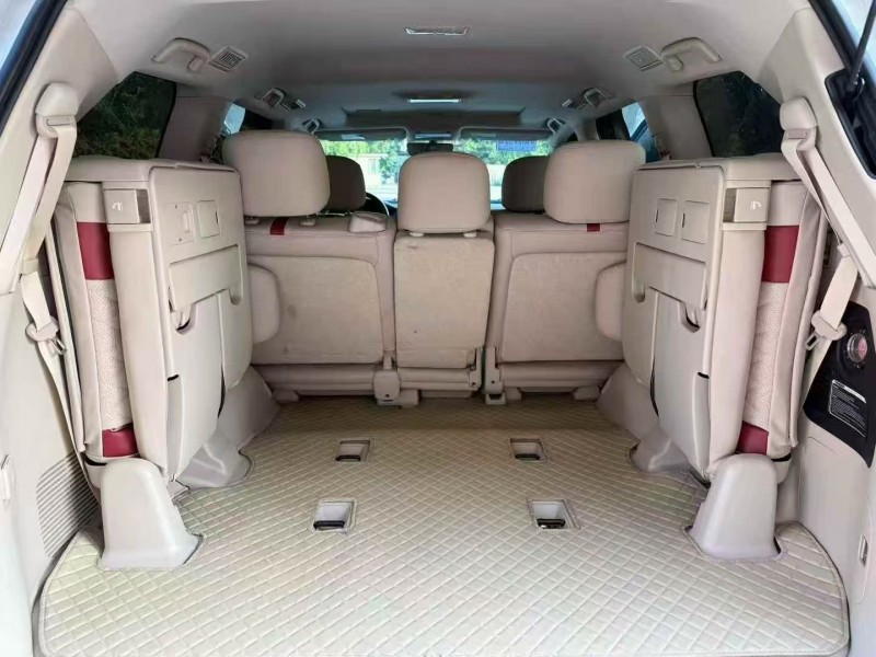 汕头23年丰田兰德酷路泽7