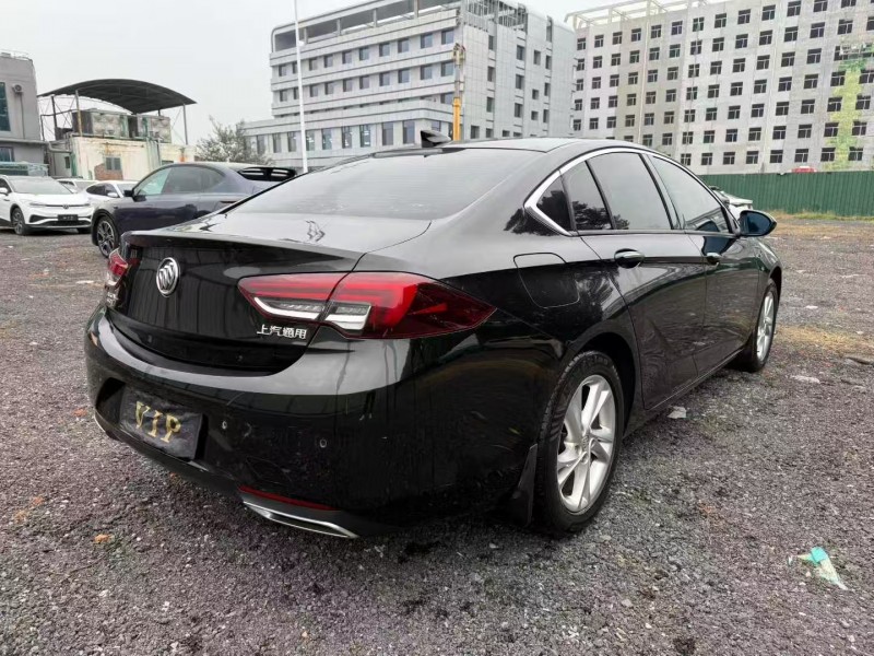 焦作21年别克君威8