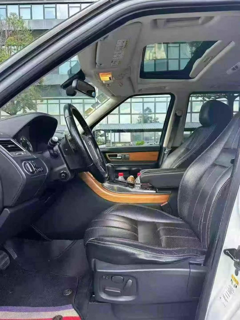 深圳13年路虎揽胜4