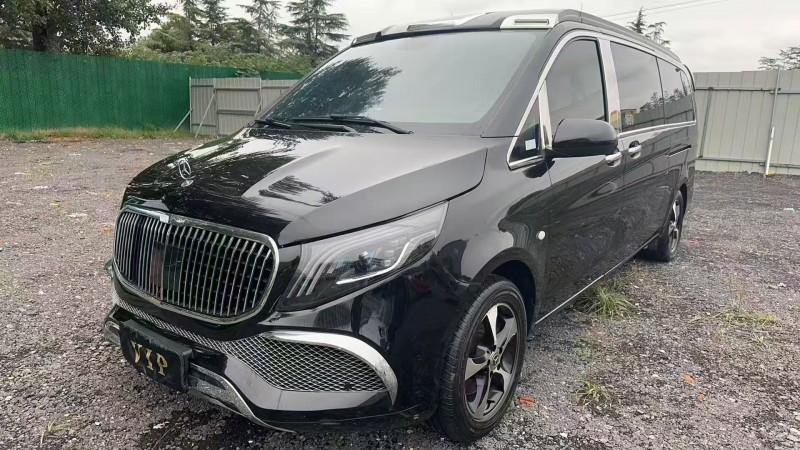 焦作19年奔驰威霆2