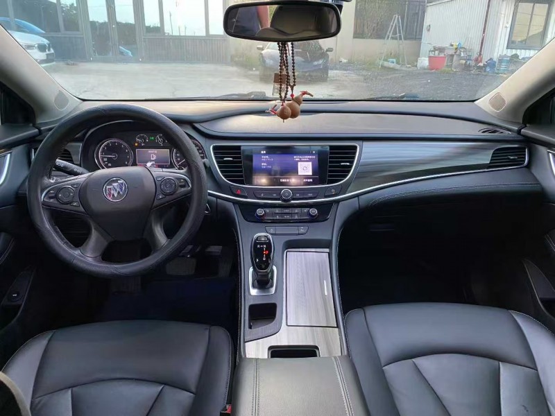 焦作21年别克君越4