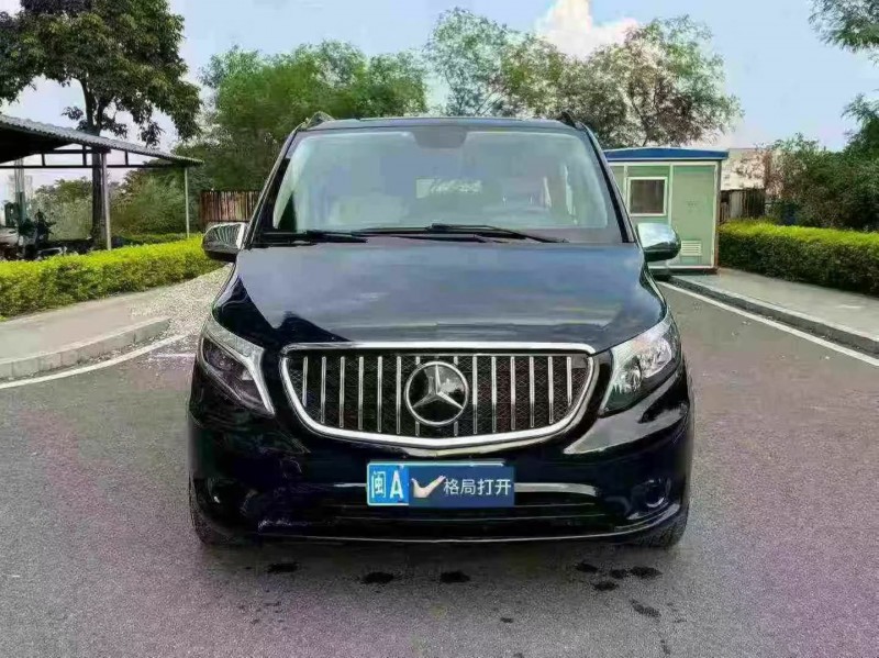 韶关18年奔驰威霆1