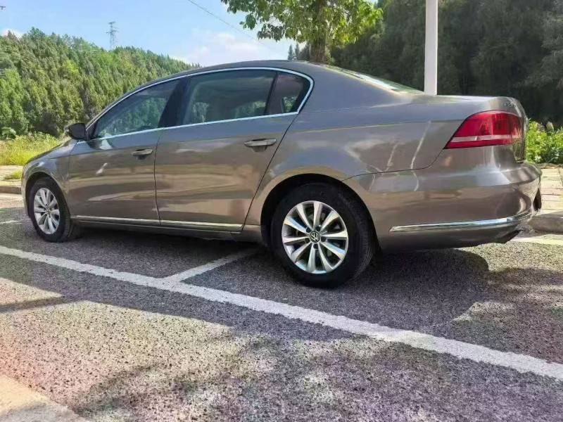 六盘水14年大众迈腾8