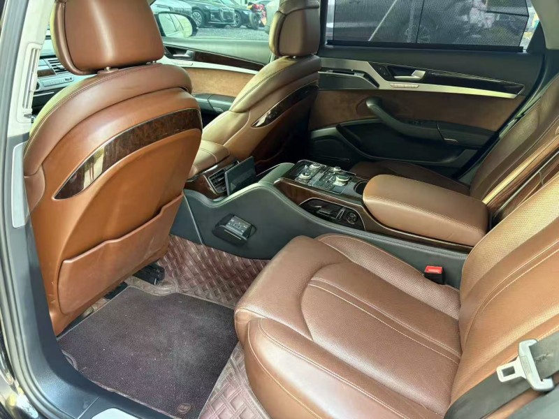 焦作15年奥迪A8L6