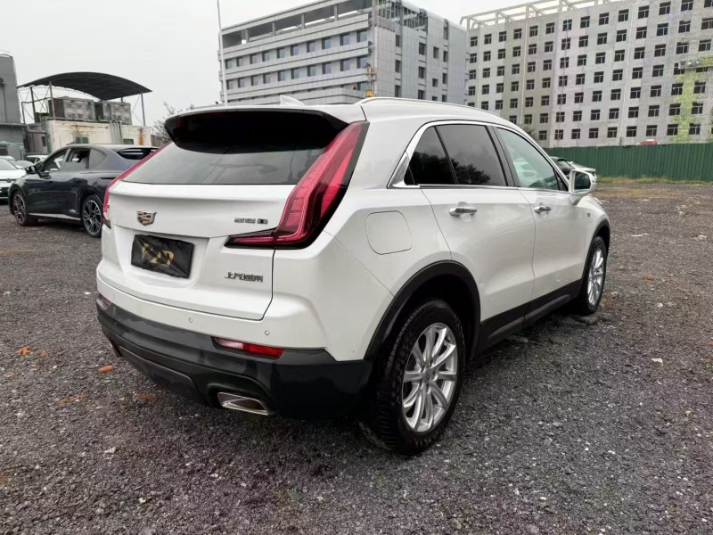 焦作20年凯迪拉克XT47