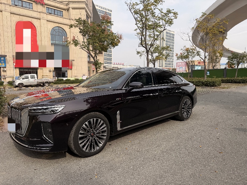 襄阳24年红旗H94