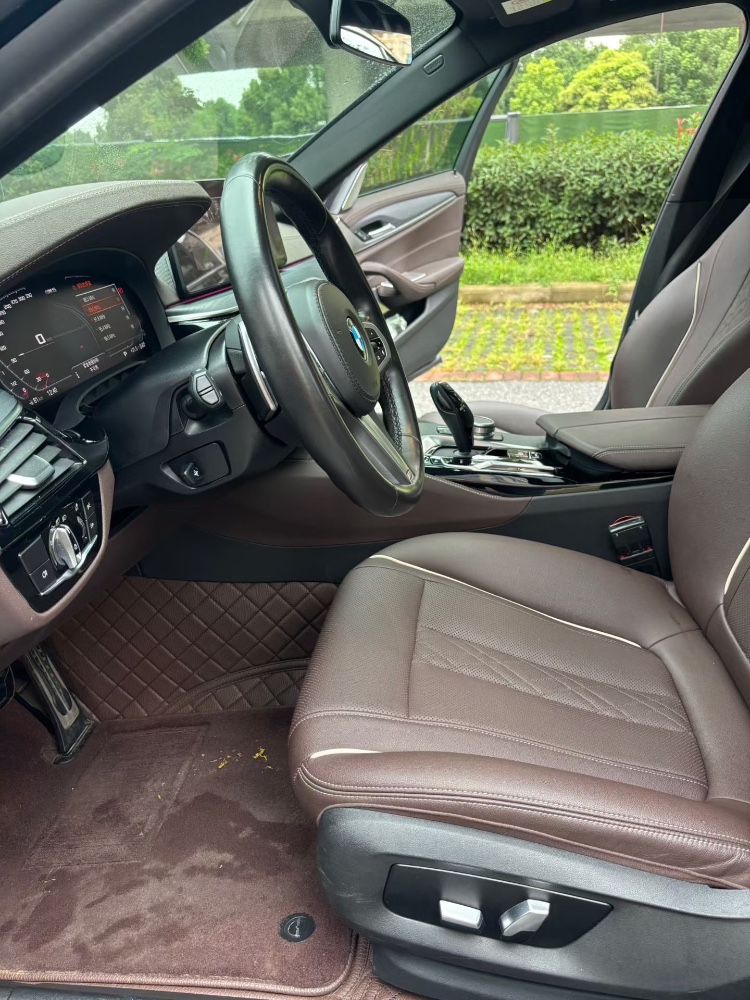 襄阳21年宝马5系4