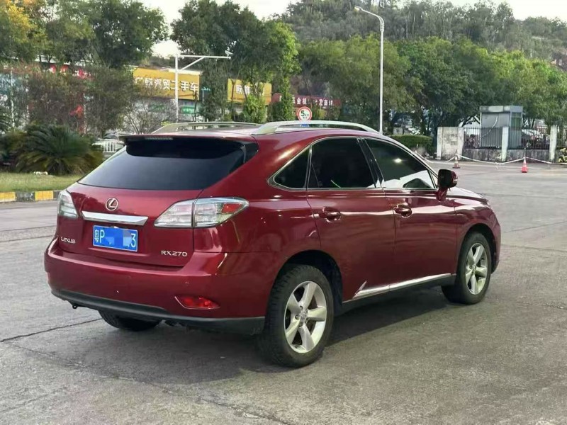 深圳11年雷克萨斯RX9