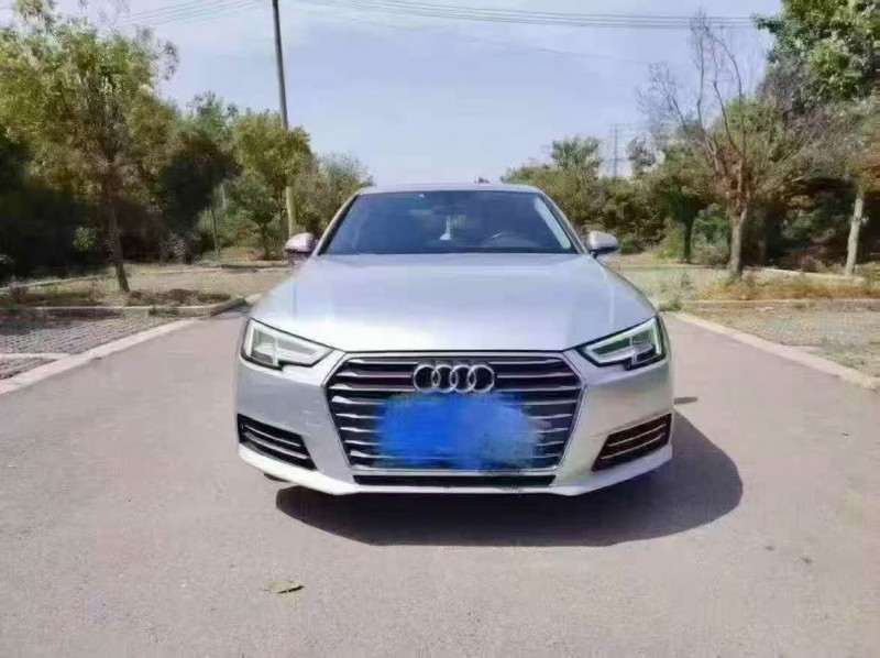 徐州17年奥迪A4L1