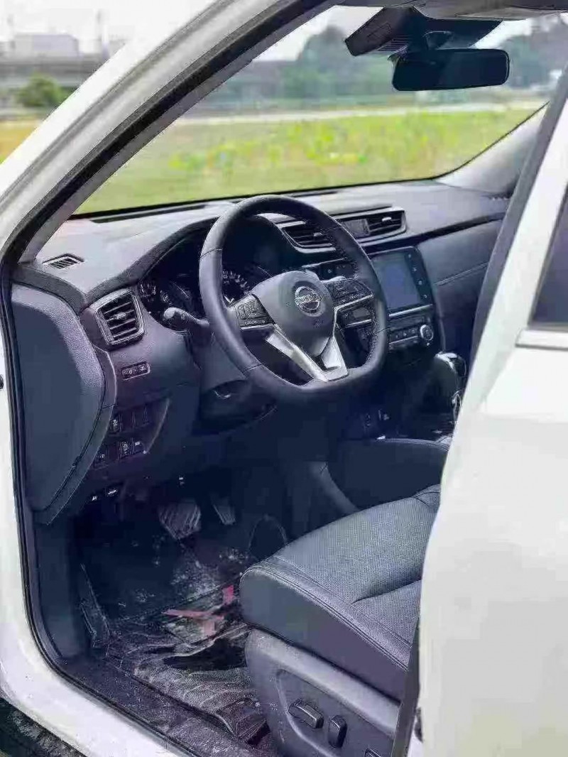 深圳24年日产奇骏4