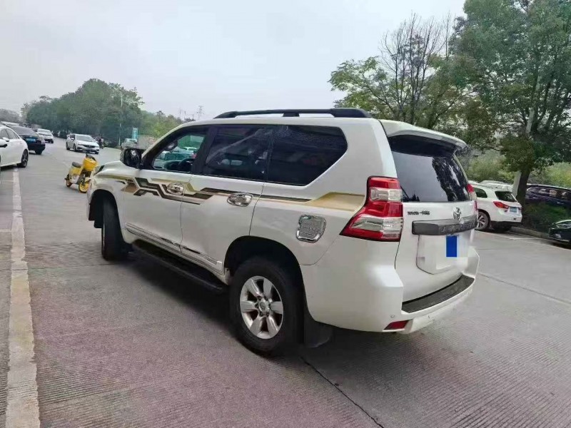 湘潭15年丰田普拉多7