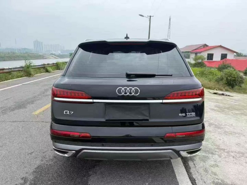 衡阳21年奥迪Q78