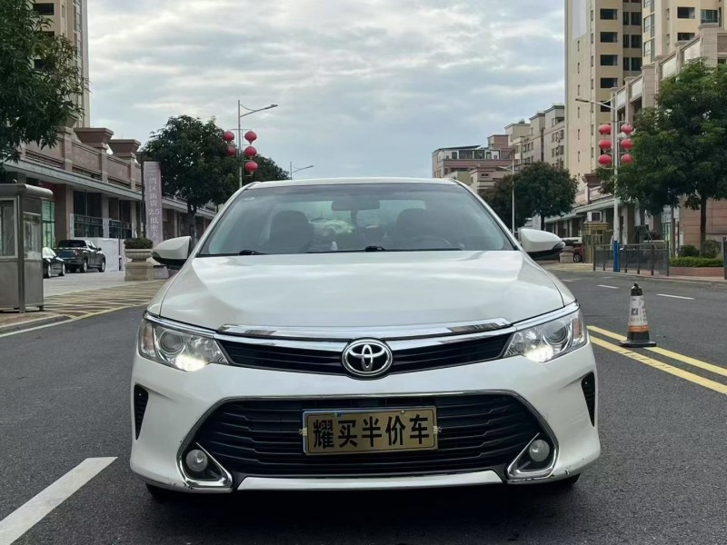 东莞16年丰田凯美瑞1