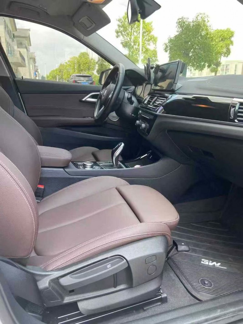 襄阳23年宝马1系5