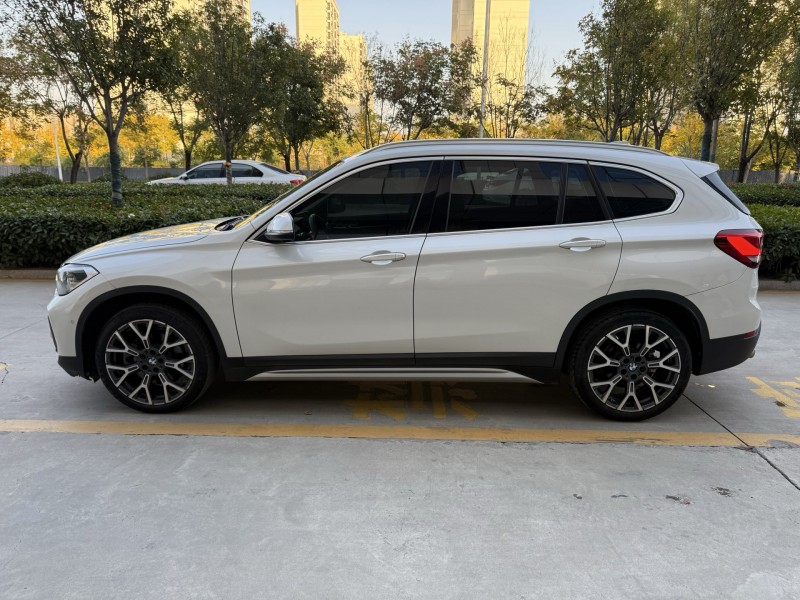 济宁20年宝马X18