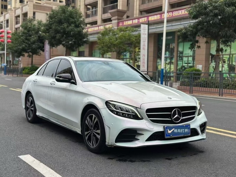 东莞19年奔驰C2