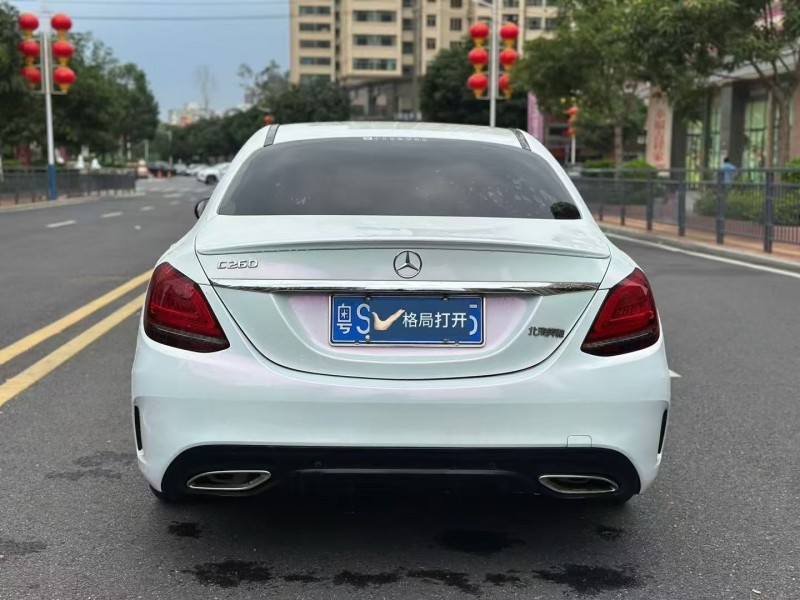 东莞19年奔驰C9