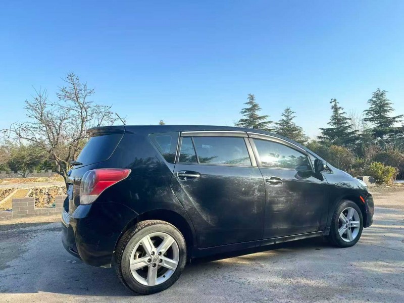 青岛17年丰田逸致8