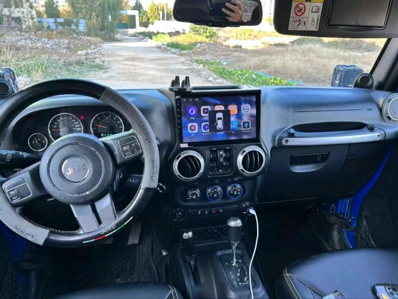 菏泽14年Jeep牧马人8