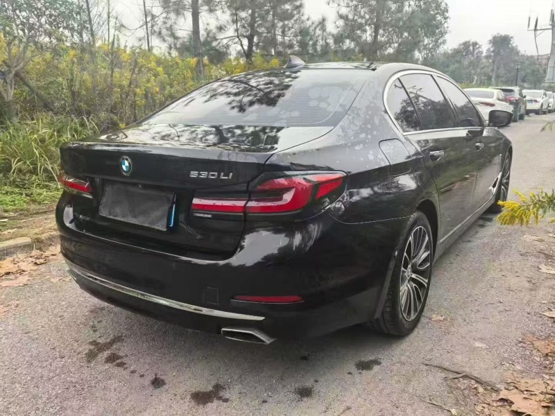 孝感18年宝马5系8