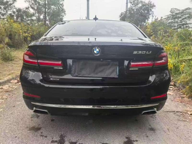 孝感18年宝马5系9