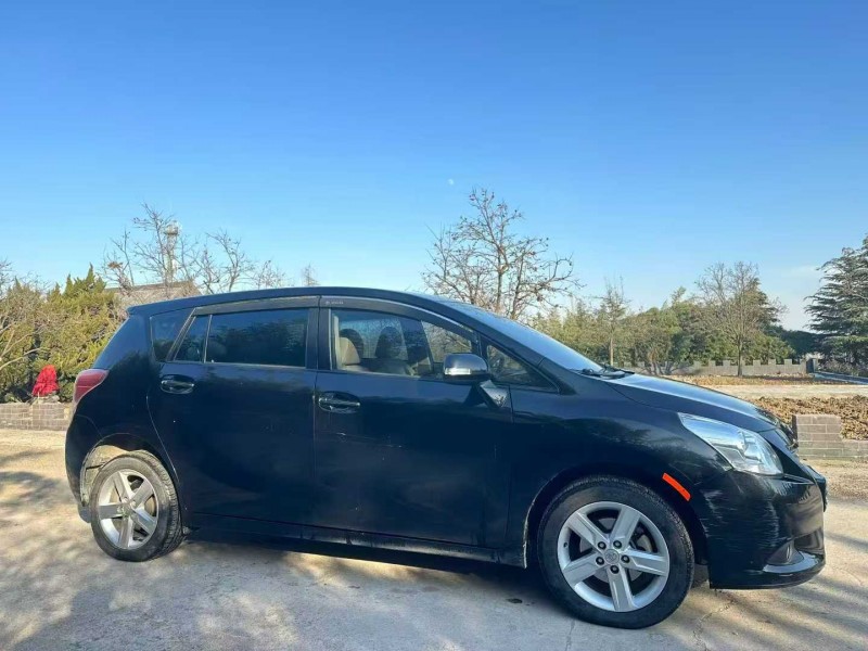 青岛17年丰田逸致6