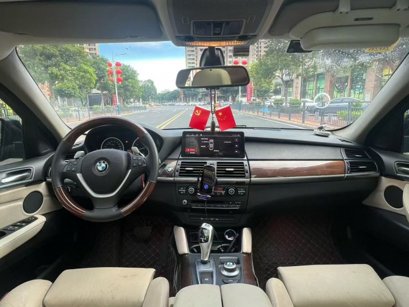 东莞09年宝马X65