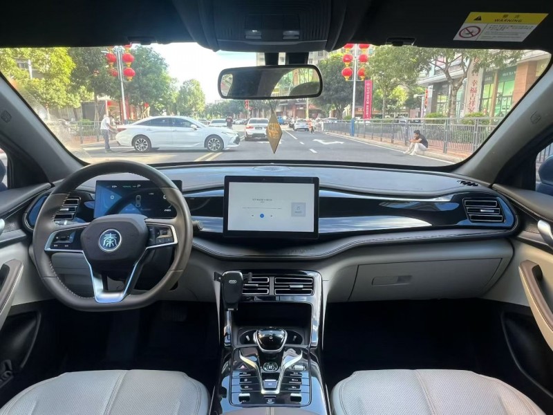 东莞24年比亚迪秦5