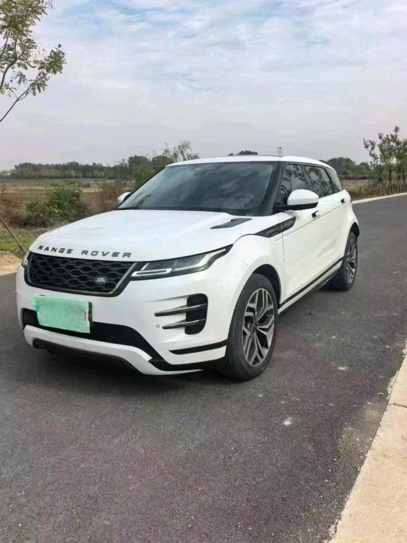 东营22年路虎极光2