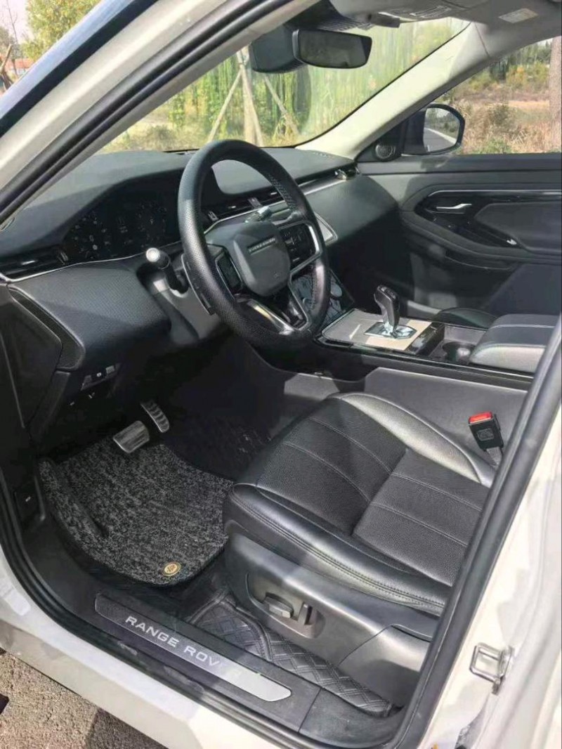 东营22年路虎极光7