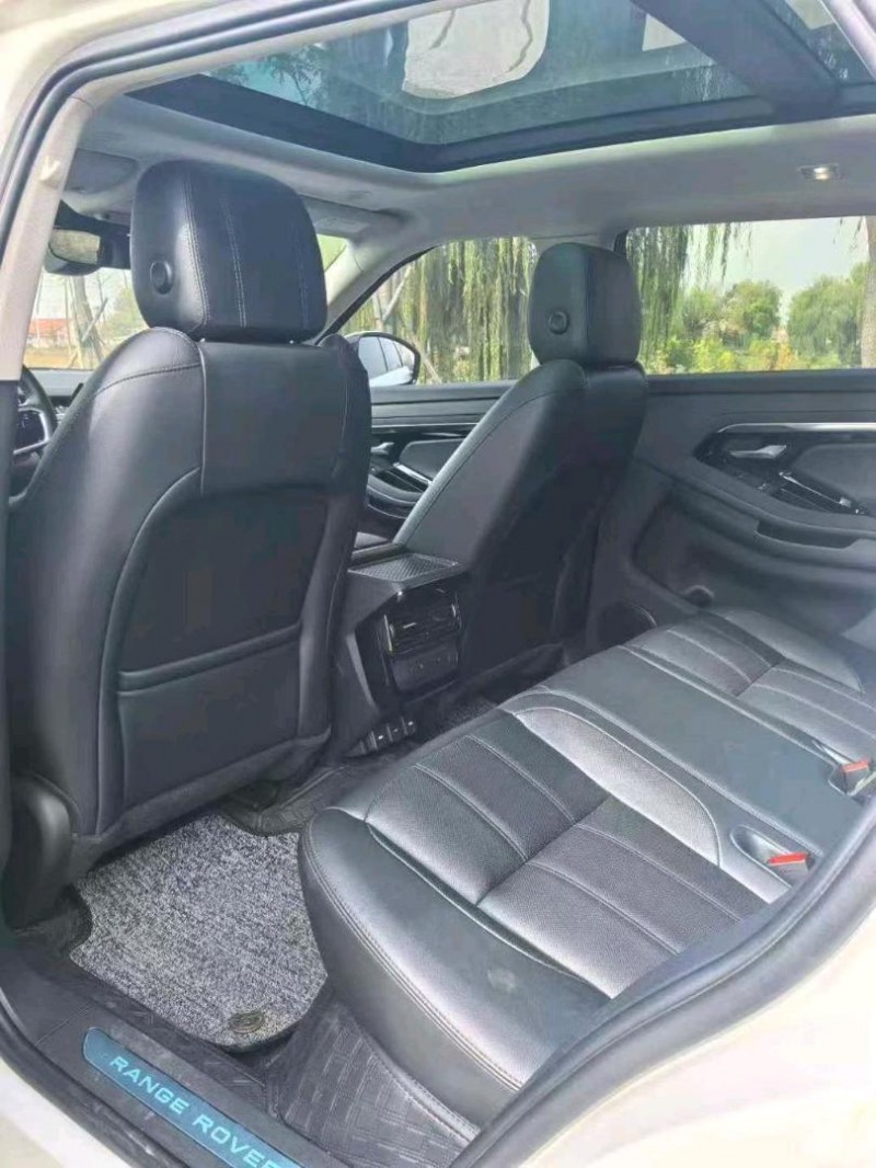 东营22年路虎极光8