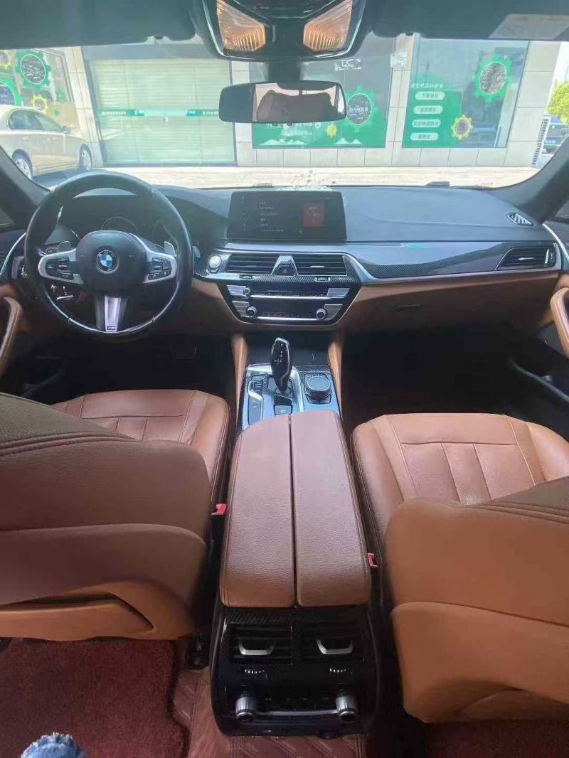 襄阳18年宝马5系3