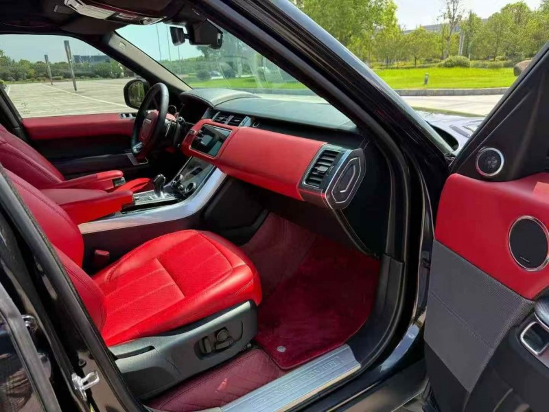 盐城19年路虎揽胜运动4