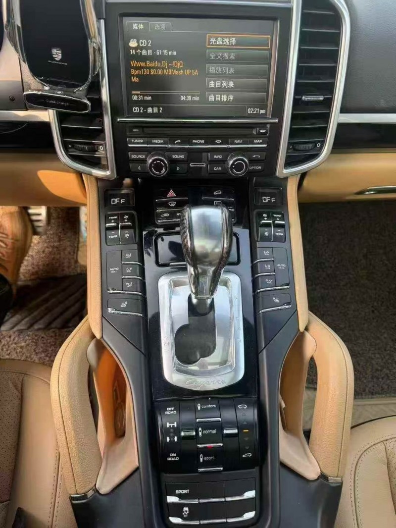 日照15年保时捷卡宴7